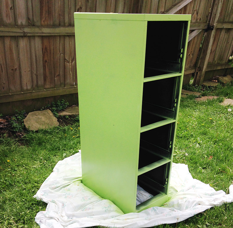 DIY planter ideas don't have to be dull. A green-color paint adds charm to this old filing cabinet. 